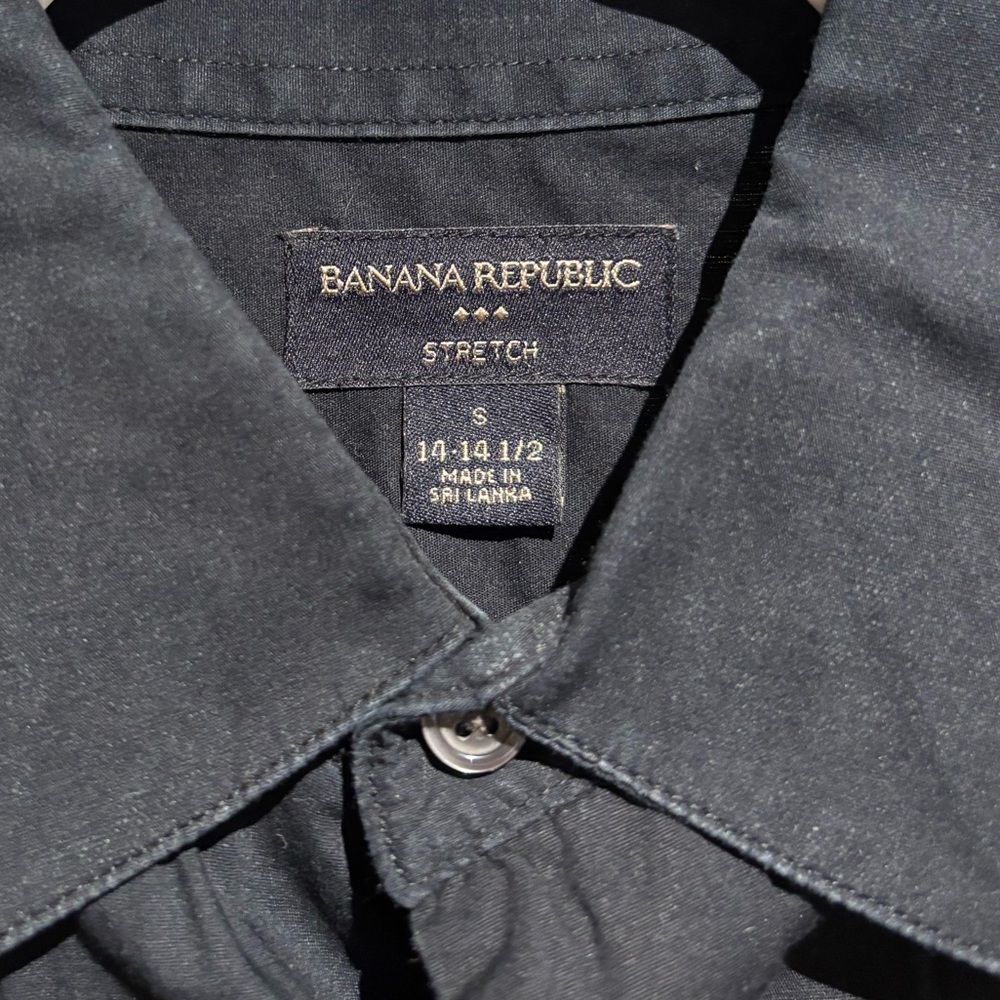 BANANA REPUBLIC Men’s Black Button Up Shirt - Picture 2 of 3